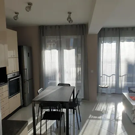 New The Twins Two-bedroom, 5 At 15 Tsani Ginchev Street, Floor 3 Apartman