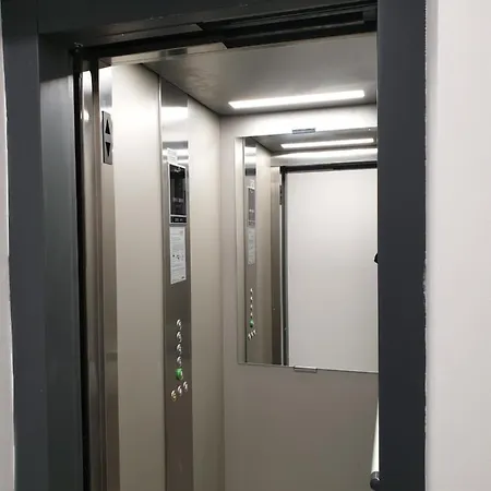 דירה New The Twins Two-bedroom, 5 At 15 Tsani Ginchev Street, Floor 3 *