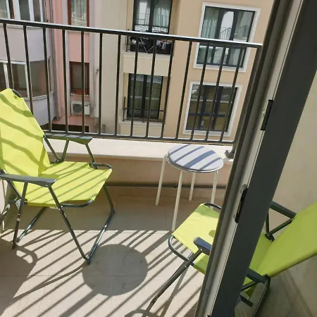 New The Twins Two-bedroom, 5 At 15 Tsani Ginchev Street, Floor 3 דירה