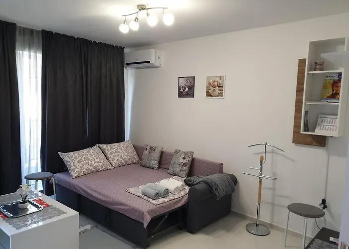 New The Twins Two-bedroom, 5 At 15 Tsani Ginchev Street, Floor 3 * Varna