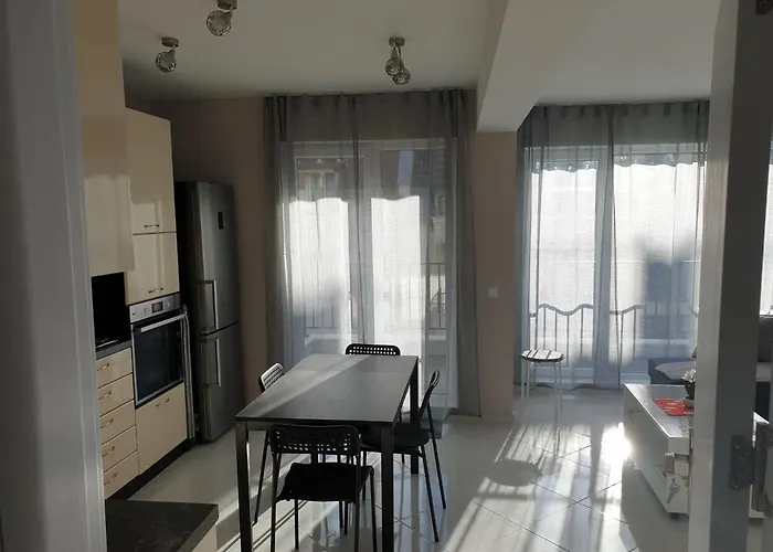 New The Twins Two-bedroom, 5 At 15 Tsani Ginchev Street, Floor 3 Apartmán