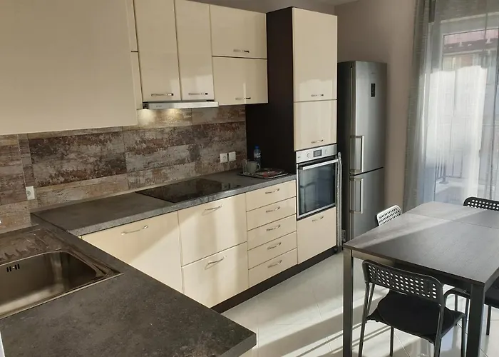 Apartmán New The Twins Two-bedroom, 5 At 15 Tsani Ginchev Street, Floor 3 *