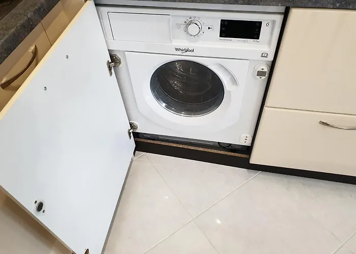 Apartmán New The Twins Two-bedroom, 5 At 15 Tsani Ginchev Street, Floor 3