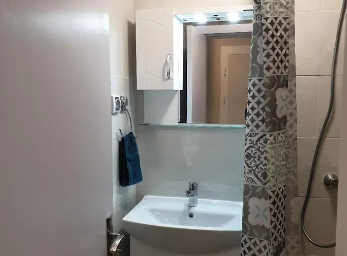 Apartmán New The Twins Two-bedroom, 5 At 15 Tsani Ginchev Street, Floor 3 *